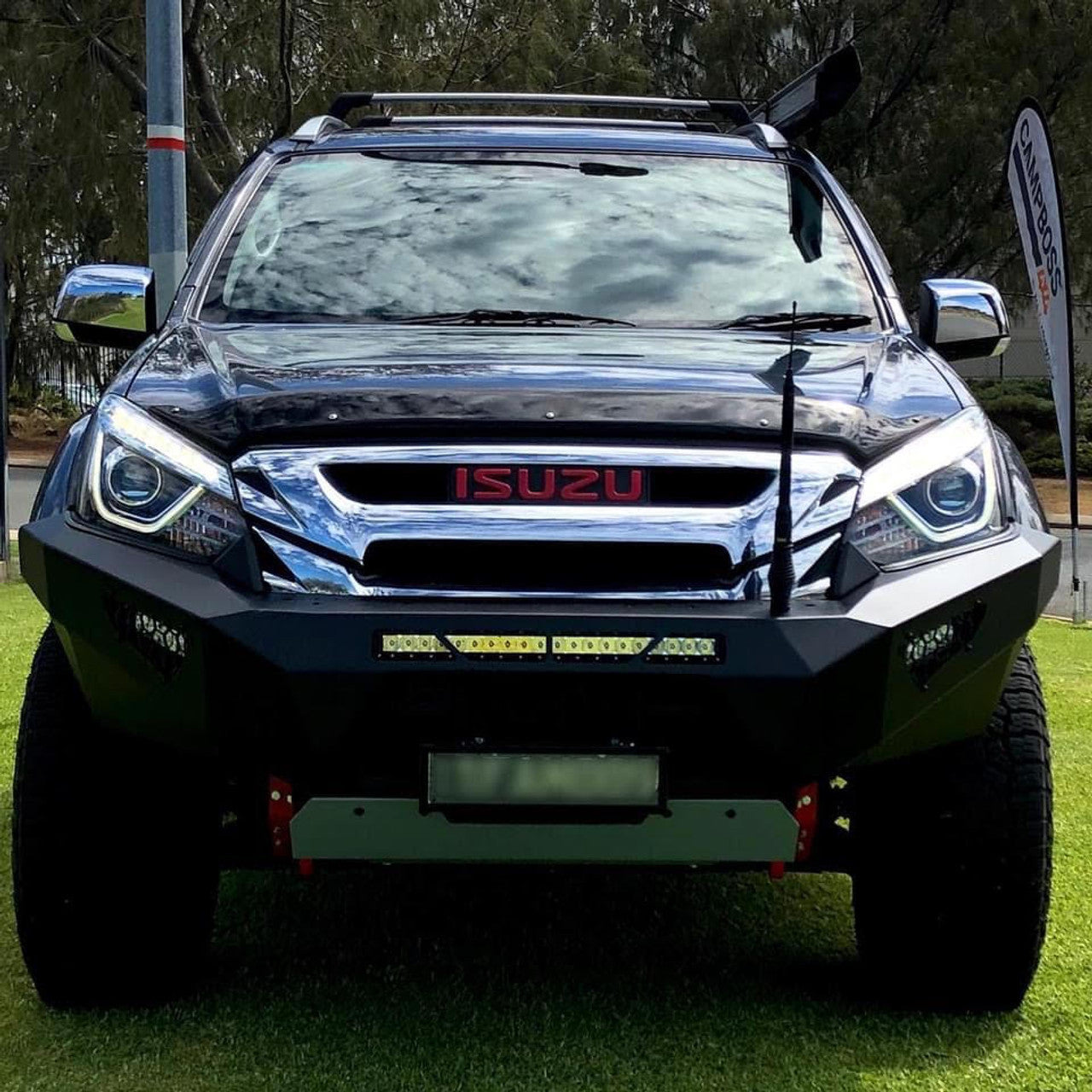 Offroad Animal Predator Bull Bar for Isuzu MU-X-G2 2017-2020