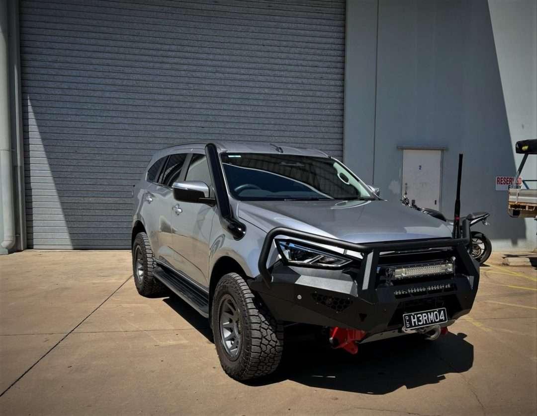 ISUZU MUX MY21 On 4″ Snorkel