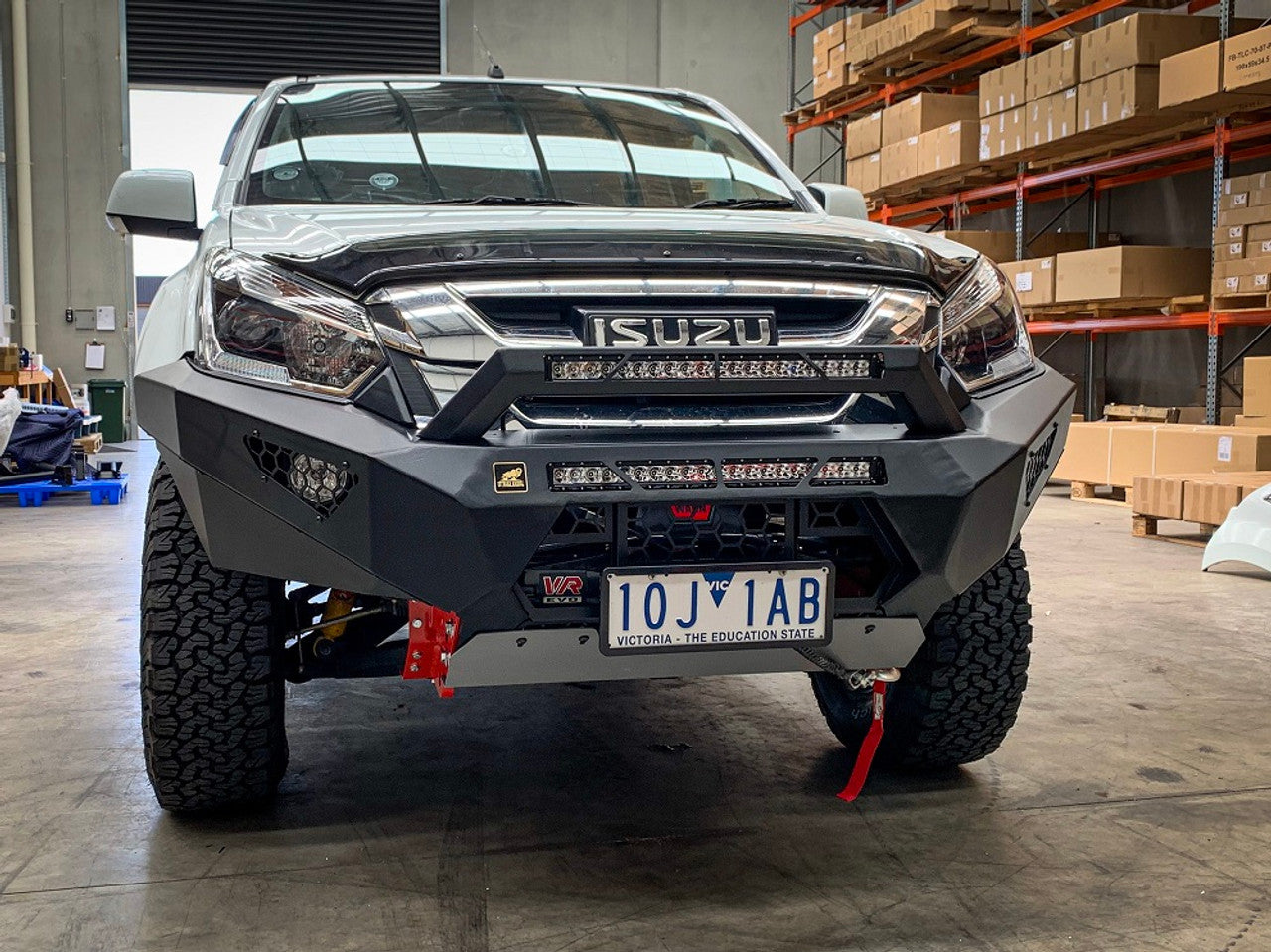 Offroad Animal Predator Bull Bar for Isuzu D-MAX 2017-2020