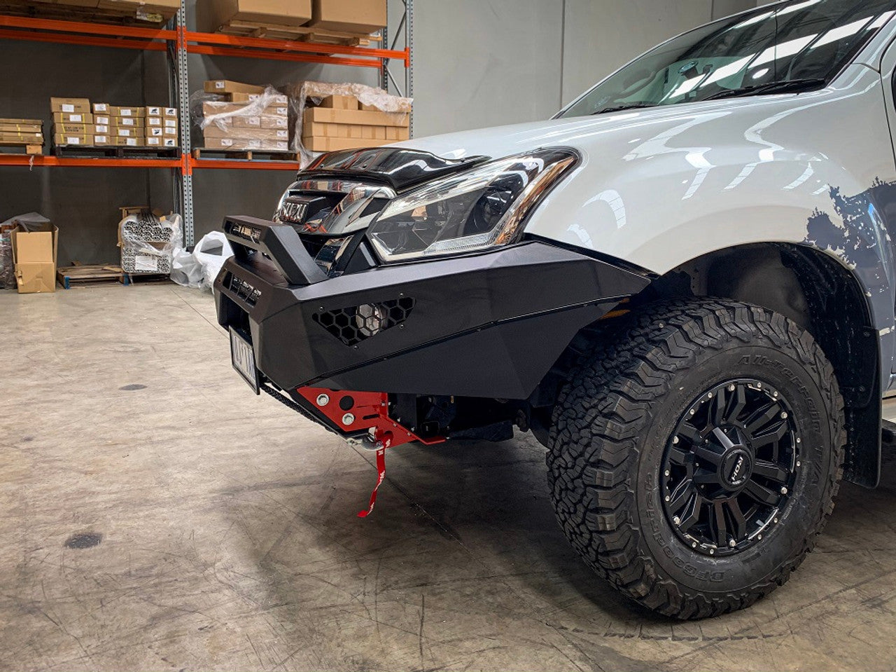 Offroad Animal Predator Bull Bar for Isuzu D-MAX 2017-2020