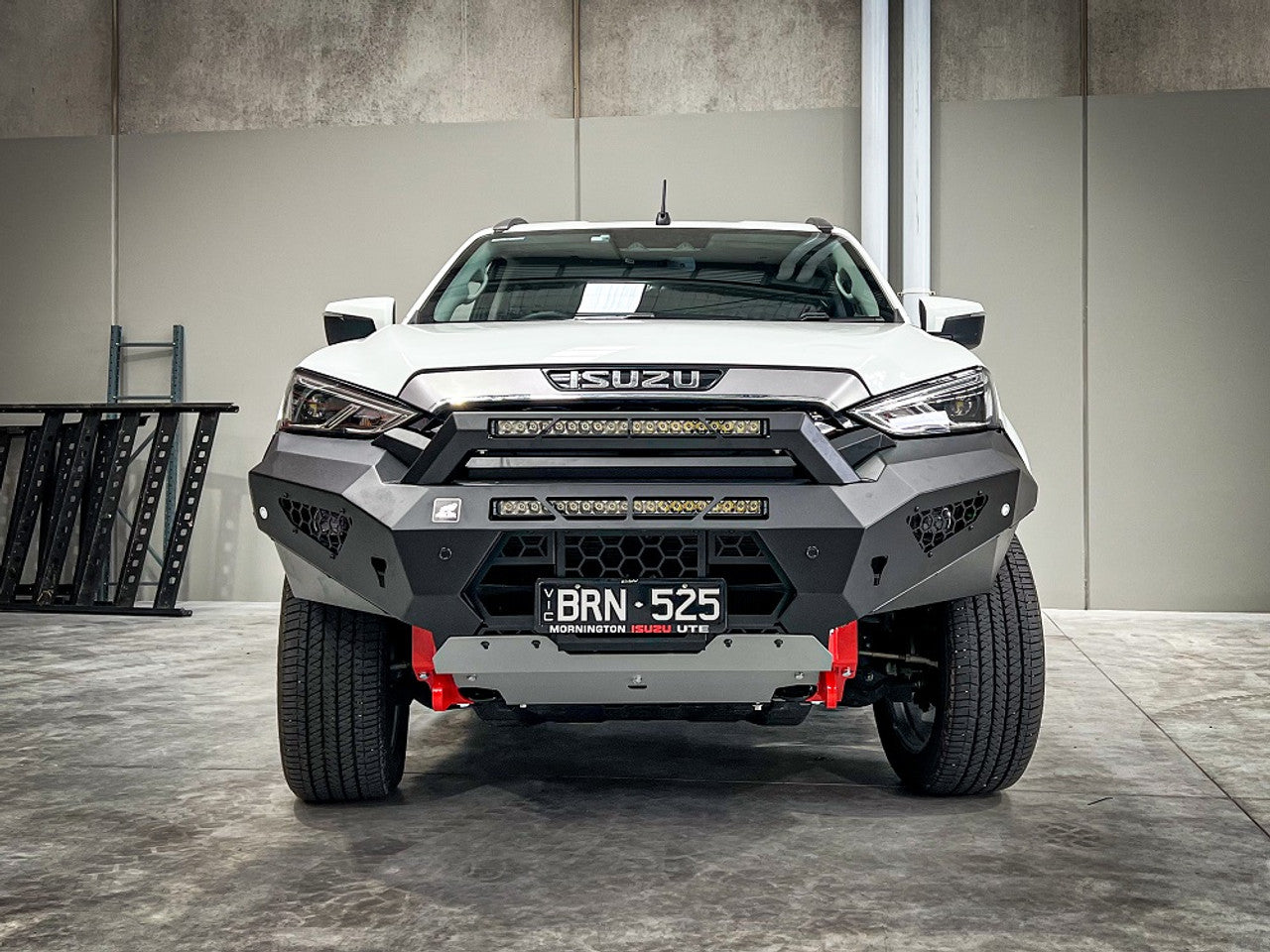 Offroad Animal Predator Bull Bar for Isuzu MU-X 2021-2024