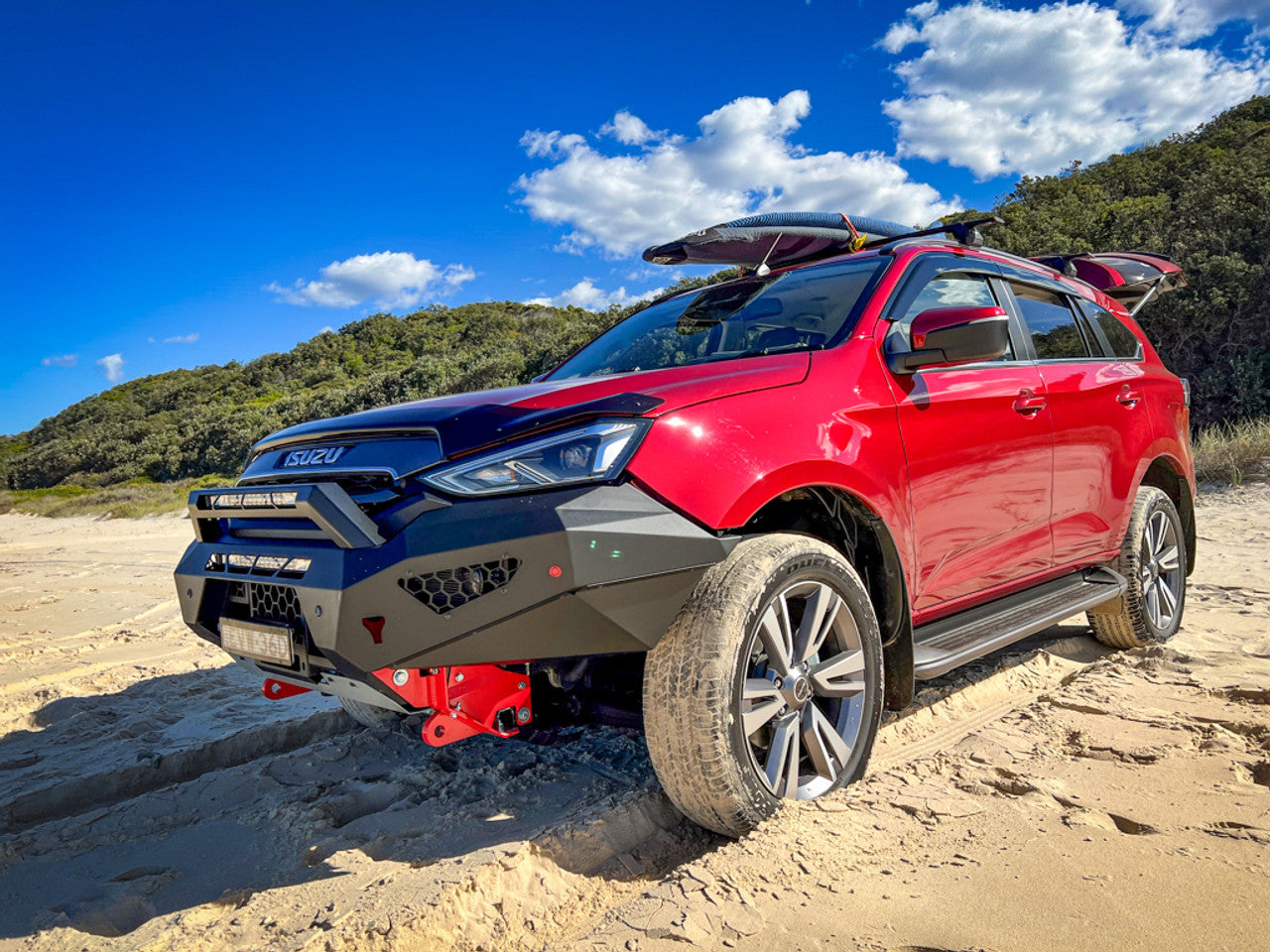 Offroad Animal Predator Bull Bar for Isuzu MU-X 2021-2024