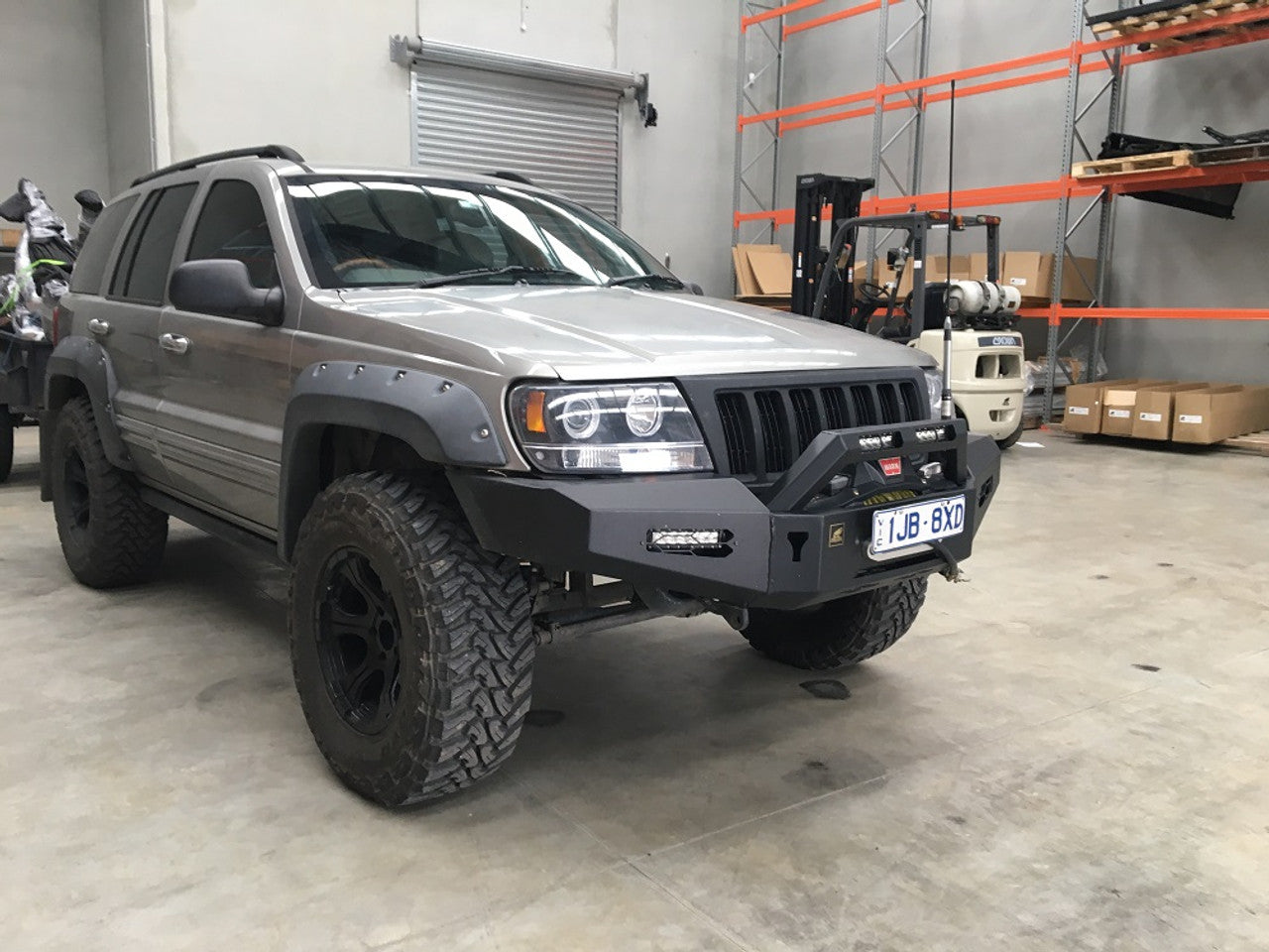 Offroad Animal Predator Bull Bar for Jeep Grand Cherokee WJ / WG 1999-2004