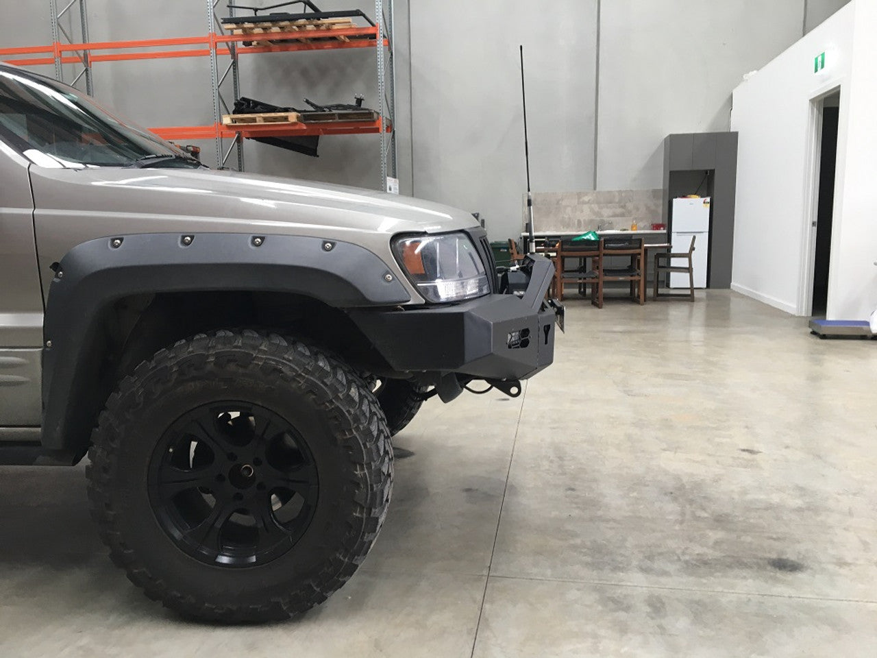 Offroad Animal Predator Bull Bar for Jeep Grand Cherokee WJ / WG 1999-2004