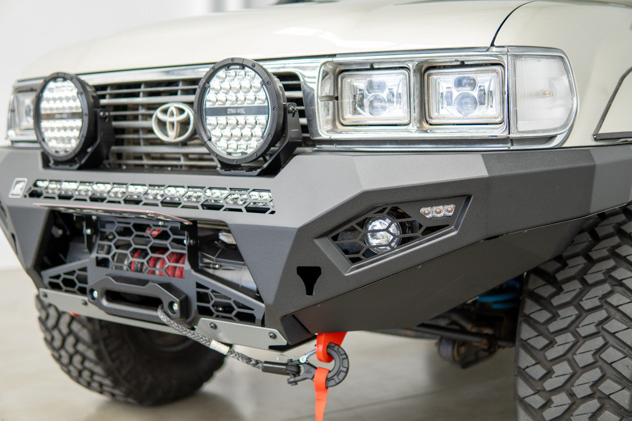 Offroad Animal Predator Bull Bar for Toyota LandCruiser 80 Series 1990-1997