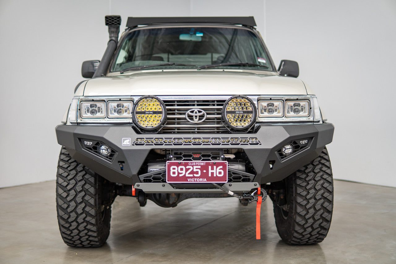 Offroad Animal Predator Bull Bar for Toyota LandCruiser 80 Series 1990-1997
