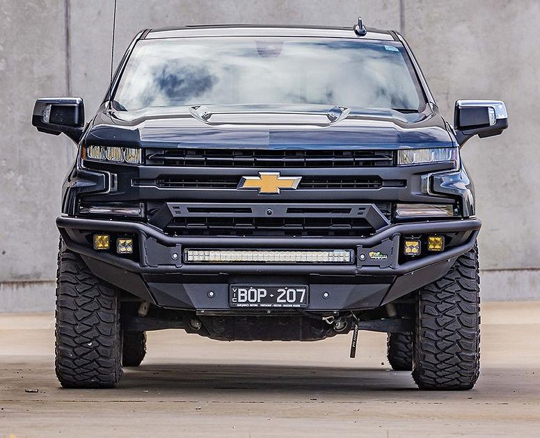 Ironman Raid Bull Bar for Chevrolet Silverado 1500