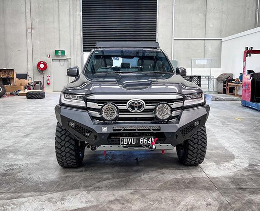 Offroad Animal Predator Bull Bar for Toyota LandCruiser 300 Series, 2022 on