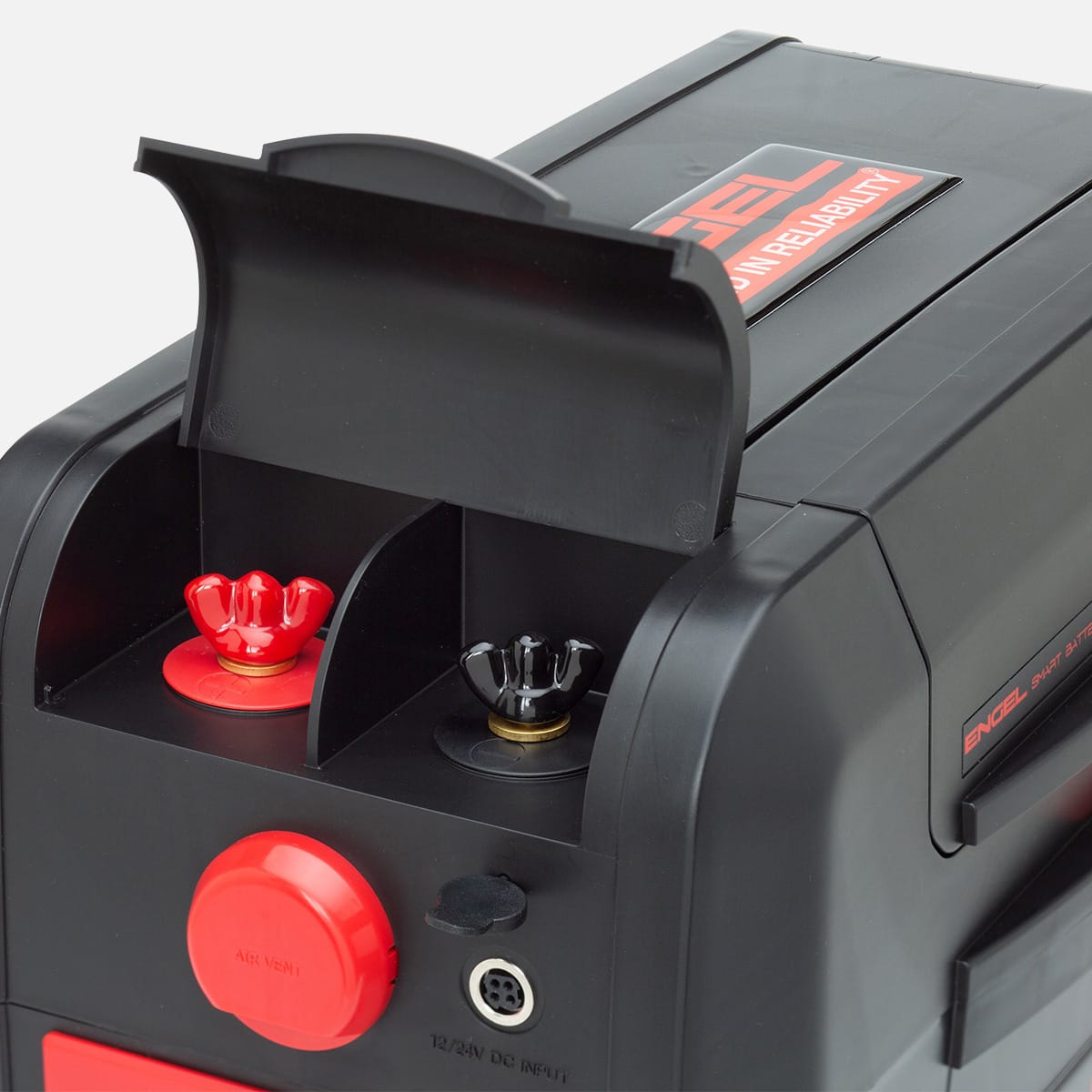 Engel Smart Battery Box Series 3, 300W Pure Sine Wave Inverter