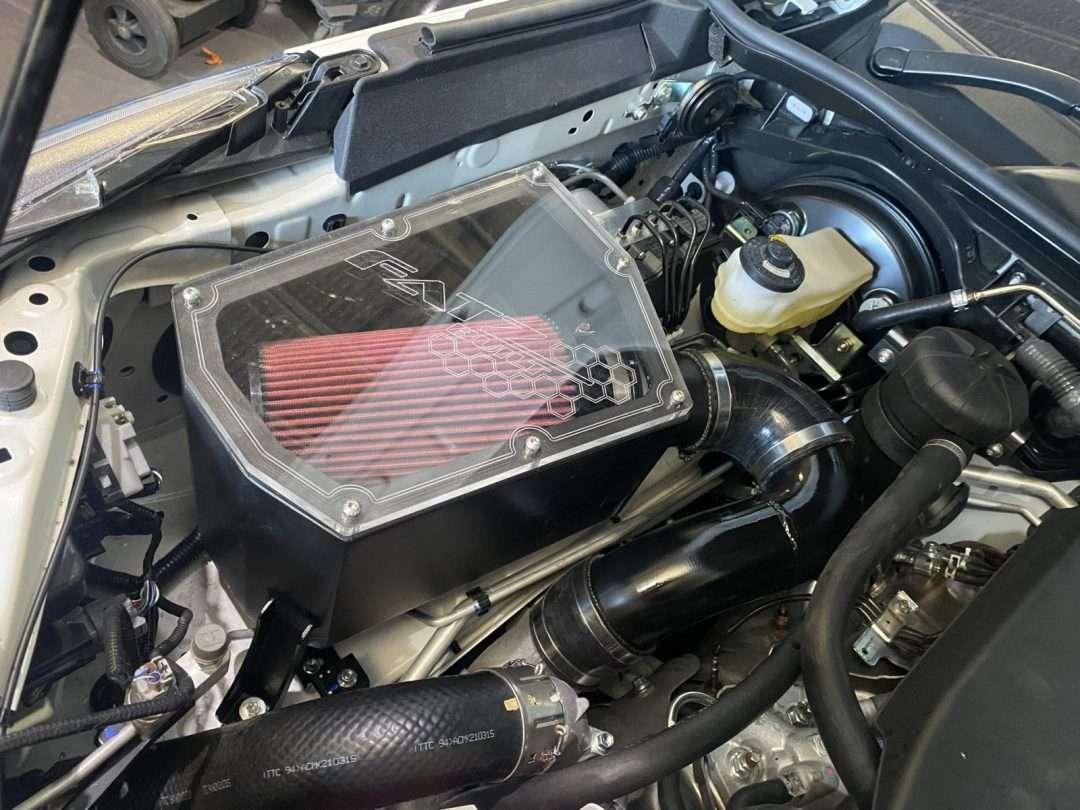 N80 Hilux Airbox