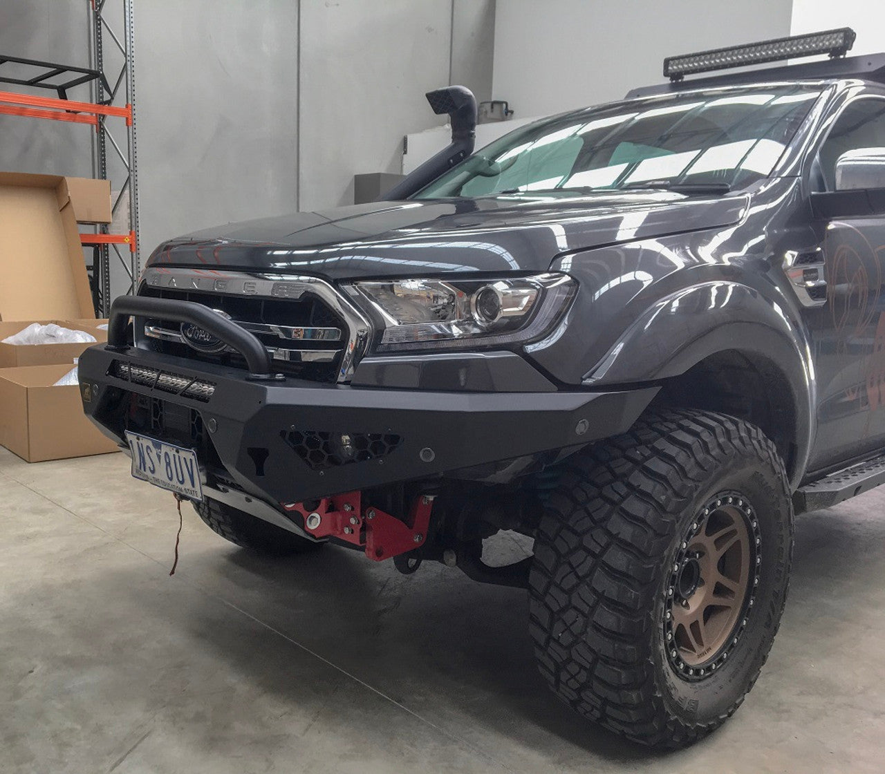 Offroad Animal Predator Bull Bar for Ford Everest 2015-2022