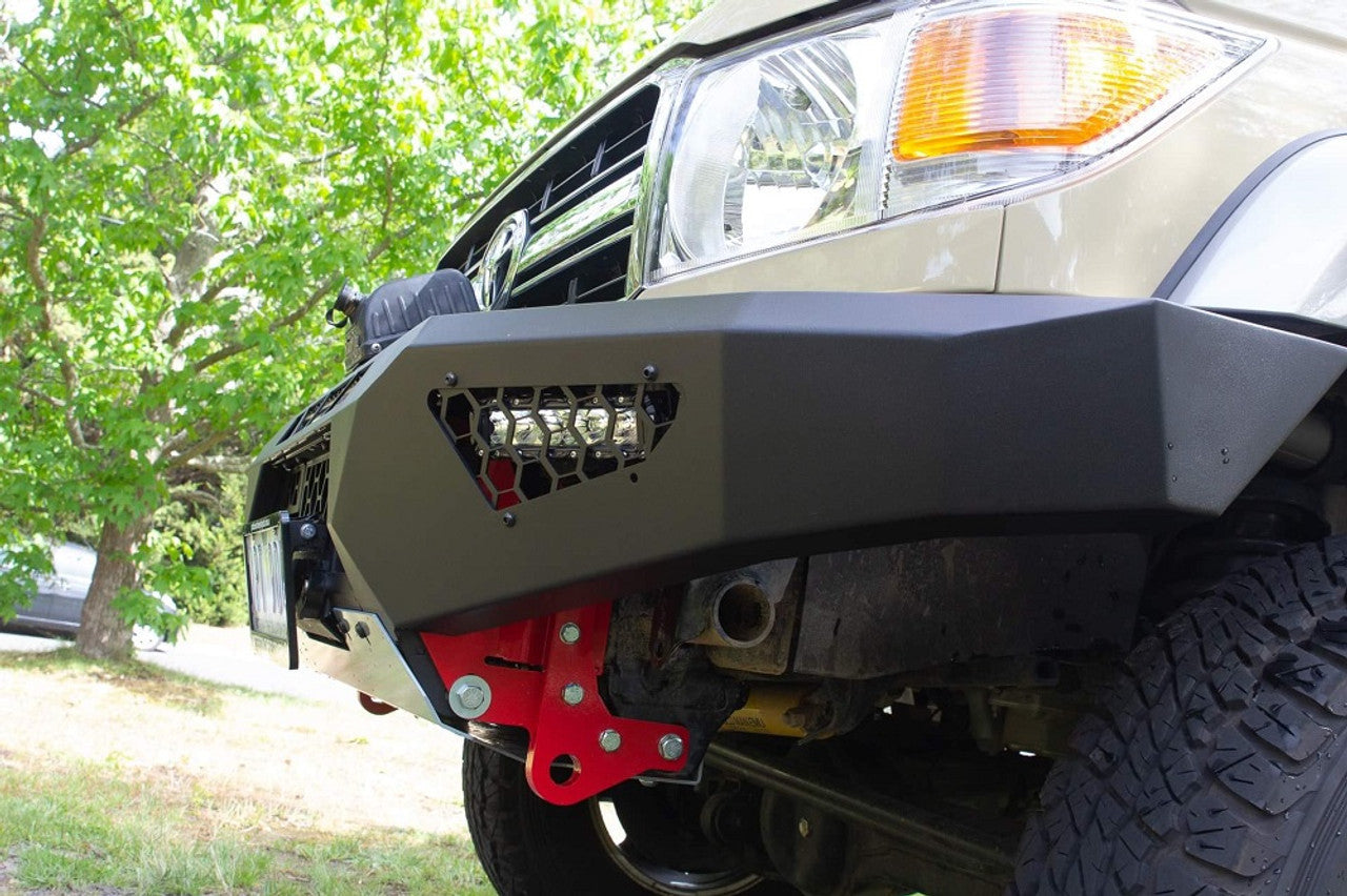 Offroad Animal Predator Bull Bar for Toyota LandCruiser 79 Series Single cab 2017-2023