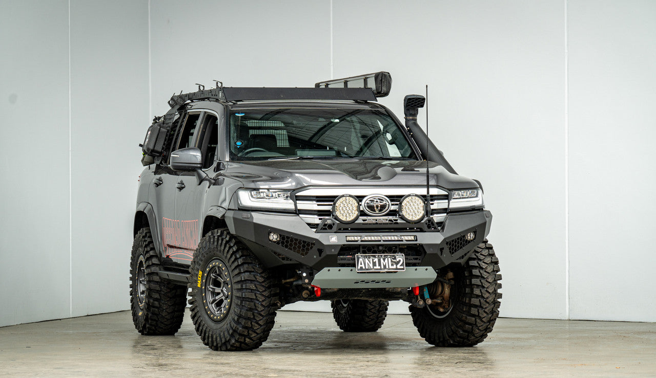 Offroad Animal Rally Hoop to suit Predator Bar for Toyota LandCrusier 300 Series style with 9" Arse Kicker lights