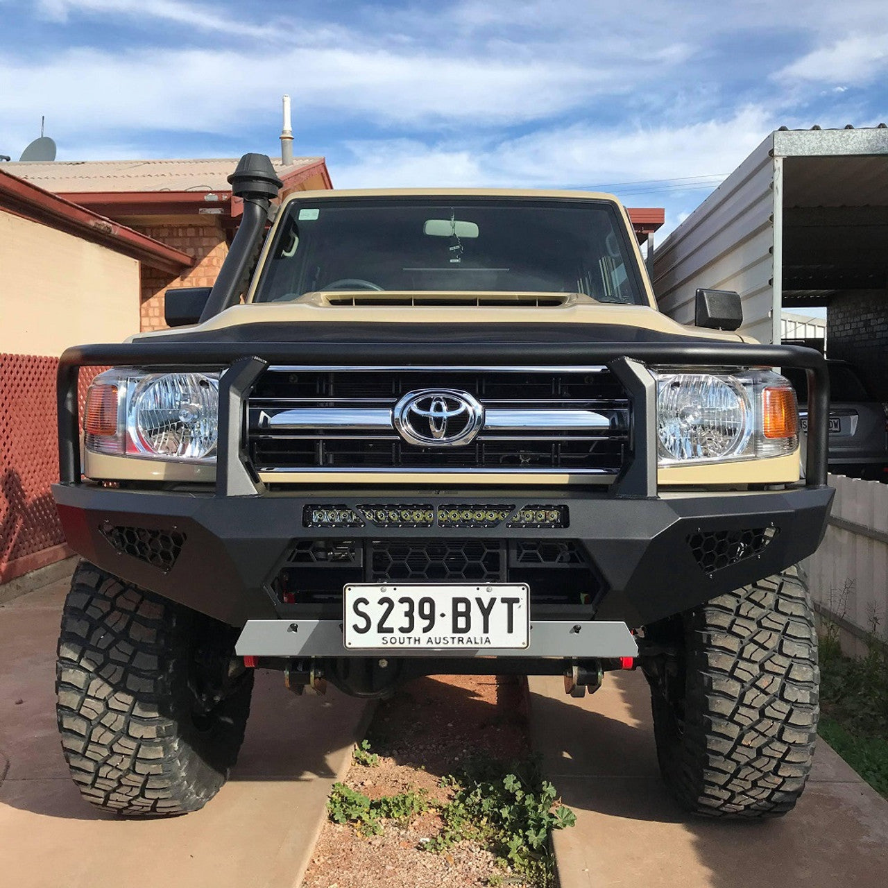 Offroad Animal Toro Bull Bar for Toyota LandCruiser 79 Series Single cab 2017-2023