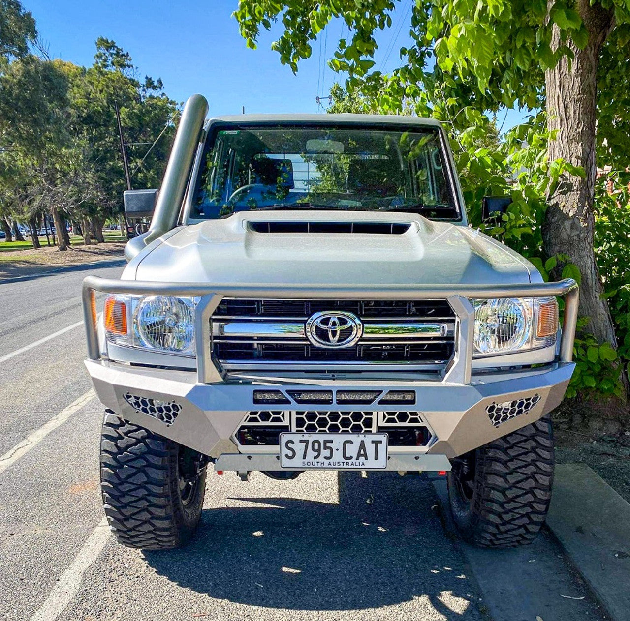 Offroad Animal Toro Bull Bar for Toyota LandCruiser 79 Series Single cab 2017-2023