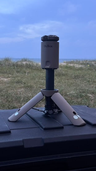 Outask Telescopic Magnetic LED Camp Light - Military Green
