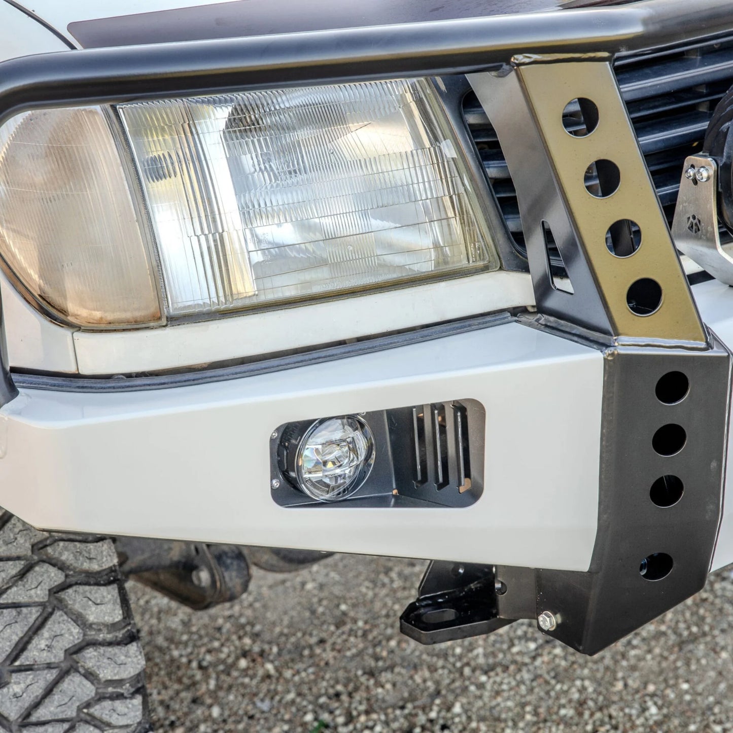 Raslarr Dallas Bull Bar for Toyota LandCruiser 105 Series (1998-2007)