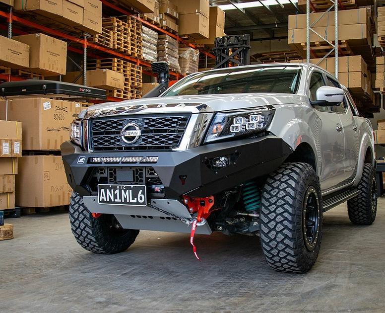 Offroad Animal Predator Bull Bar for Nissan Navara NP300 2021+