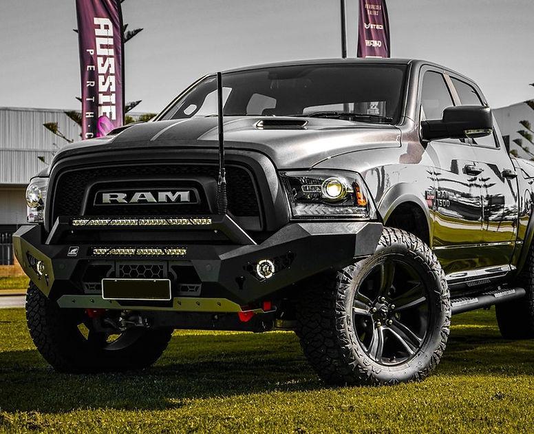 Offroad Animal Predator Bull Bar for Ram 1500 DS 2017+