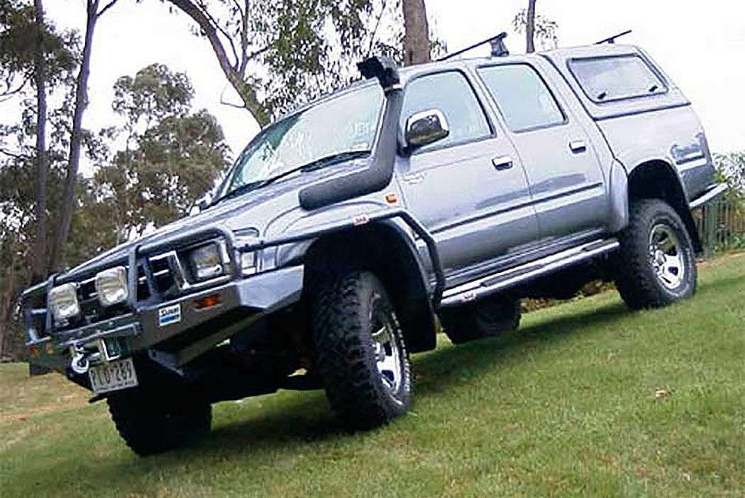 4X4 SNORKEL suitable for the Toyota Hilux 167 Series 12/1997 - 03/2005 3.0L Diesel 1KZ-TE